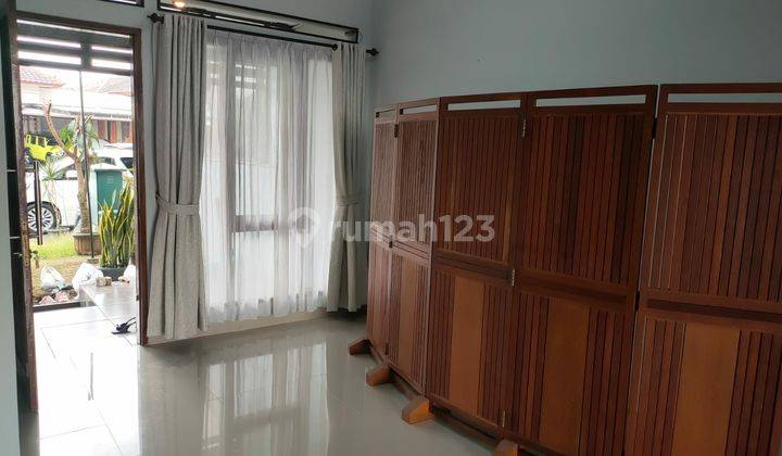 Disewakan Rumah di Cigadung 163m² 3KT Bagus 2