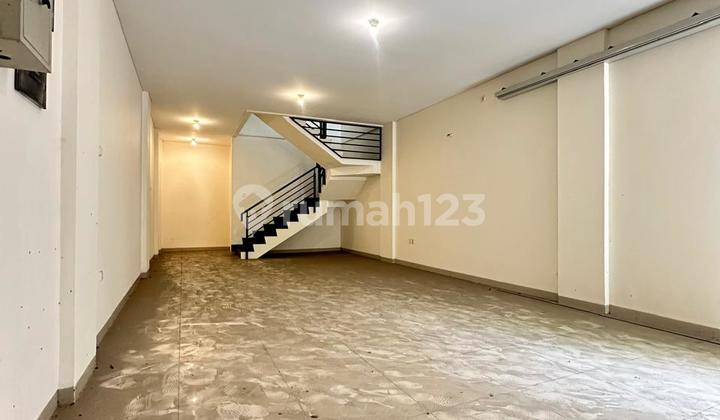 Strategic Location 3-Storey Shop House in Mekar Wangi 1