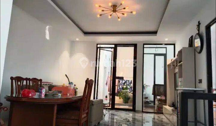 Di Jual Rumah Multi Purpose 4 Lantai Bangunan Baru Di Sayap Pasteur 1