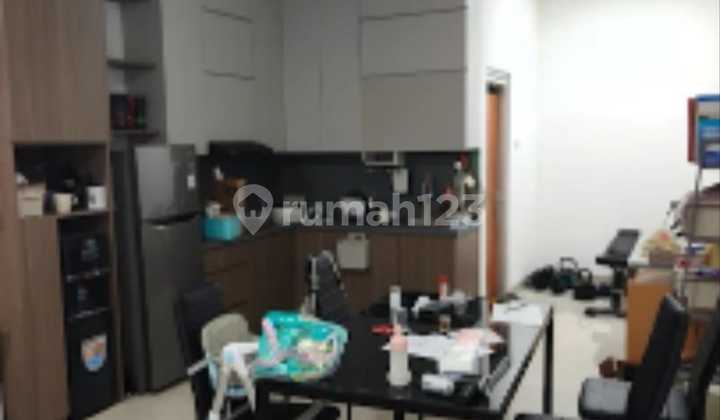 Shop house on Gunung Batu Mainroad, Strategic Location 1