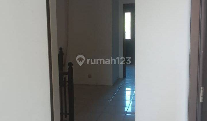 Di Jual Rumah 2 Lantai Kostan / Ruang Usaha Mainroad Cigadung 2