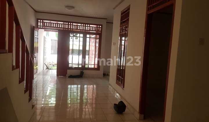 Sewa Rumah/ Tempat Usaha Sarijadi 150M2 Strategis 2