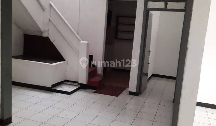 Di Sewakan Rumah Siap Huni Dan Nyaman Komplek Cigadung Dekat Dago 1