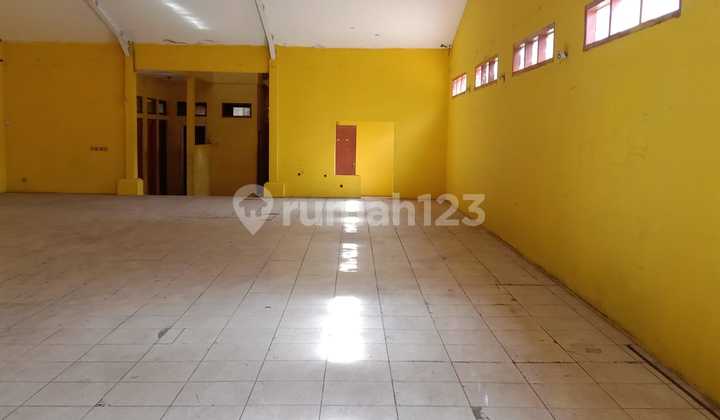 Ruang Usaha di Mainroad Soekarno Hatta Gedebage