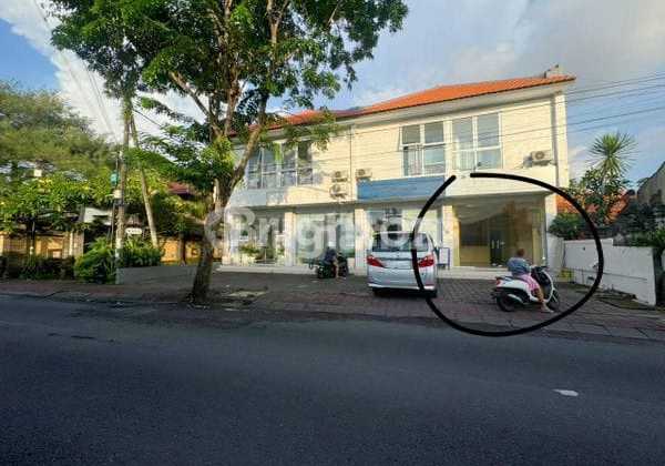 Ruko Strategis di Jl. Mertanadi, Dekat Sunset Road