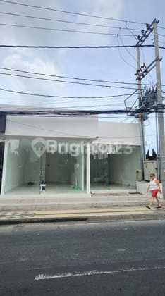 Strategic Shop House in Seminyak, Dense Tourist Area - Business Ready
