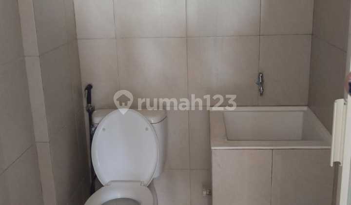 Dijual - Ruko 3 Lantai - Citraland