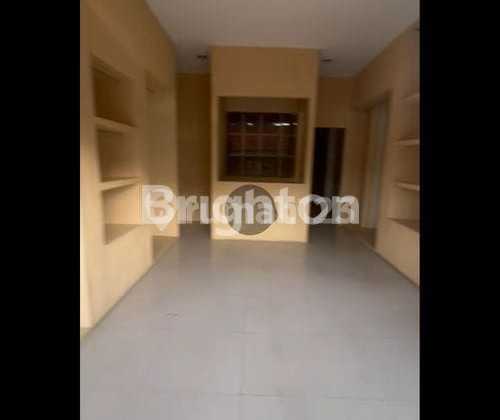 Strategic Shop House on Jl. Mertanadi, Near Sunset Road 2