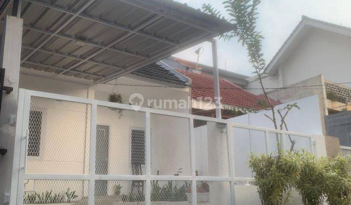 Rumah Dalam Komplek Pamulang Sangat strategis 2