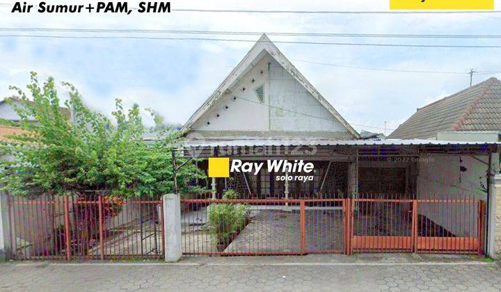 Dijual Rumah di Jl. Raya Palur, Jaten, Karanganyar 1