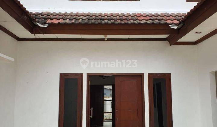 Jual Cepat Rumah Rapi 2 Lantai Gading Griya Lestari, Shm 1