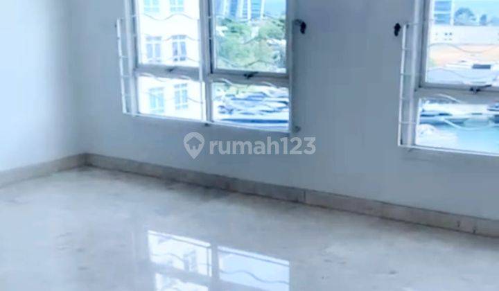 Apartemen Murah 3+1br Marina Pantai Mutiara, Lantai Marmer 1