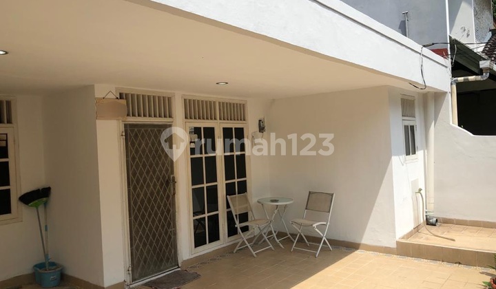 Jual Cepat! Rumah 1,5 Lantai Rapi Siap Huni, di Taman Meruya Ilir Jual Cepat! Rumah 1,5 Lantai Rapi Siap Huni, di Taman Meruya Ilir