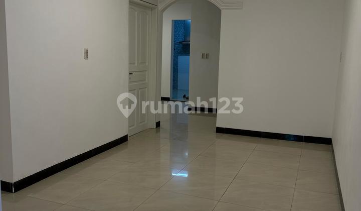 Rumah 6x20 Sunter Bisma, 2 Lantai. Hadap Selatan Rumah 6x20 Sunter Bisma, 2 Lantai. Hadap Selatan