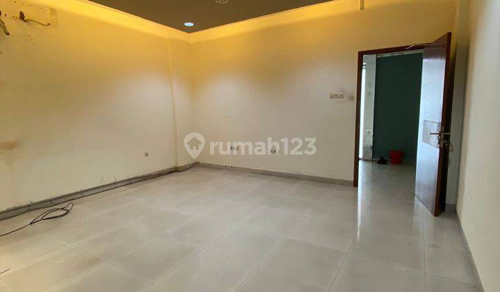 Ruko 4 Lantai Di Artha Gading, Cocok Untuk Kantor 1