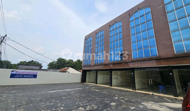 Exclusive! Ruko Brand New 3,5 Lantai, Bintaro. Free Biaya Notaris 1