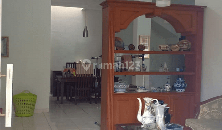 Rumah di Cinere Depok Siap Huni Semifurnish Sertifikat Lengkap 2