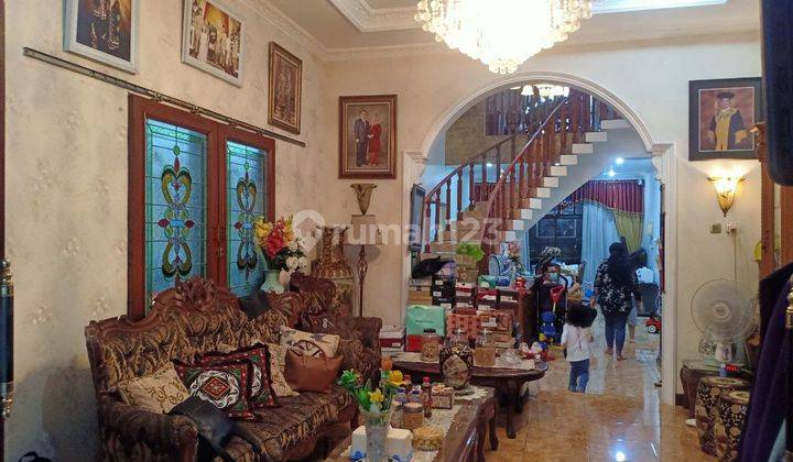 Rumah Mewah di Johar Baru Jakarta Pusat Semifurnish 2 Lantai 2