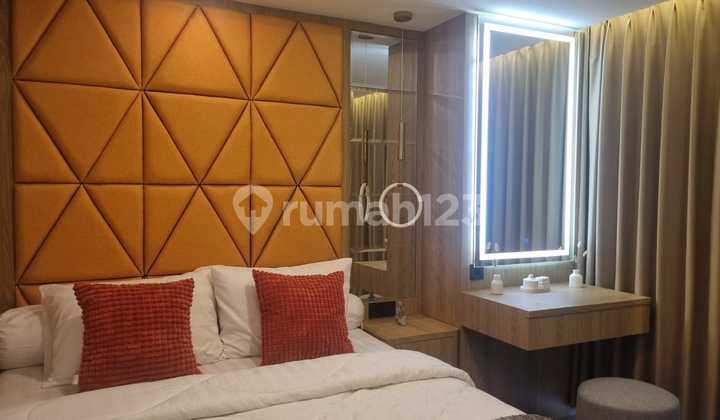 Luxury Hotel-Spec 5-Star Apartments in Jogja Luxury Hotel-Spec 5-Star Apartments in Jogja