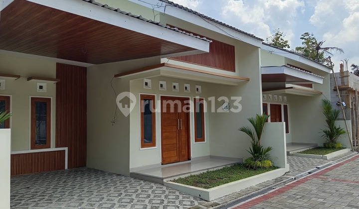 Rumah Murah Siap Huni Dalam Cluster di Purwomartani