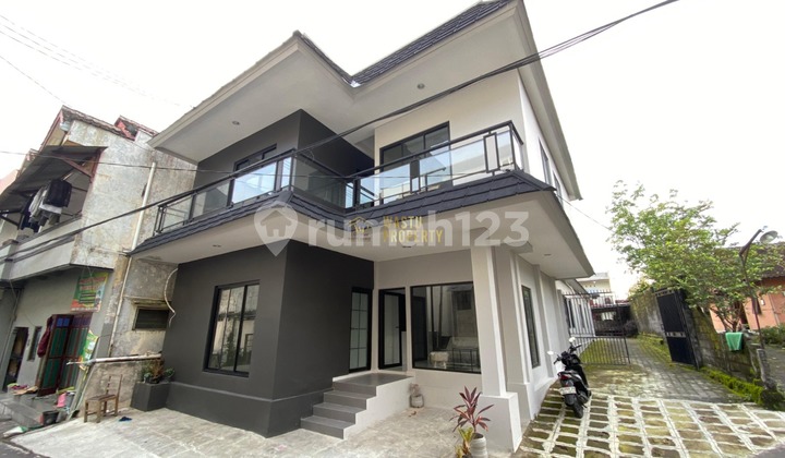 Kost 16Kt Ekskluisive Dekat Kampus Uii Kaliurang