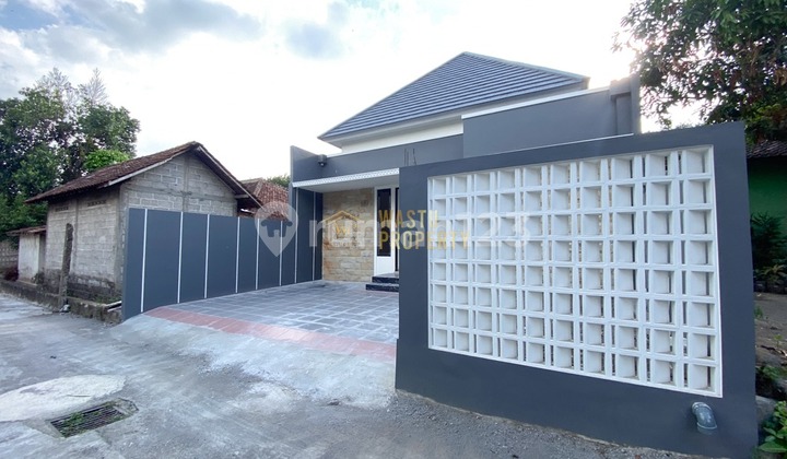 Rumah Cantik Tanah Luas, 12 Menit ke Sekolah Al-Azhar 2