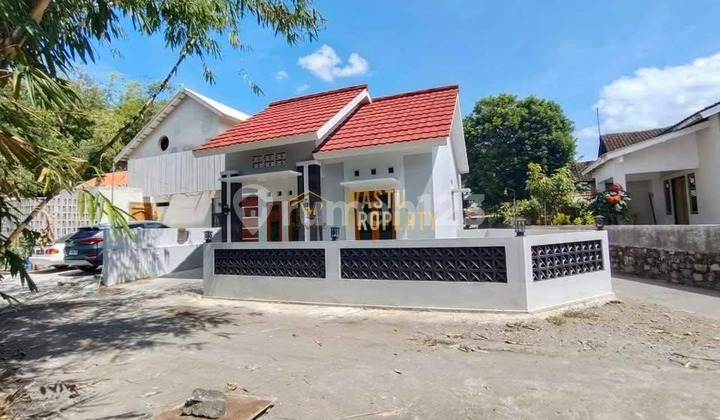 RUMAH SIAP HUNI AKSES MUDAH 7 MENIT KE SMP N 4 PAKEM RUMAH SIAP HUNI AKSES MUDAH 7 MENIT KE SMP N 4 PAKEM