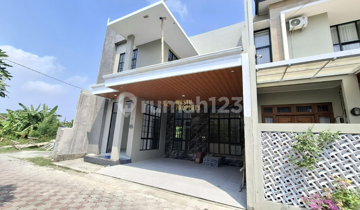 Rumah Cantik Siap Huni Akses Mudah di Jakal KM 10 2