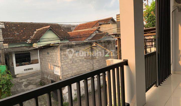 Rumah 2 Lantai Full Furnished Dekat Pakuwon Mall Jogja 2