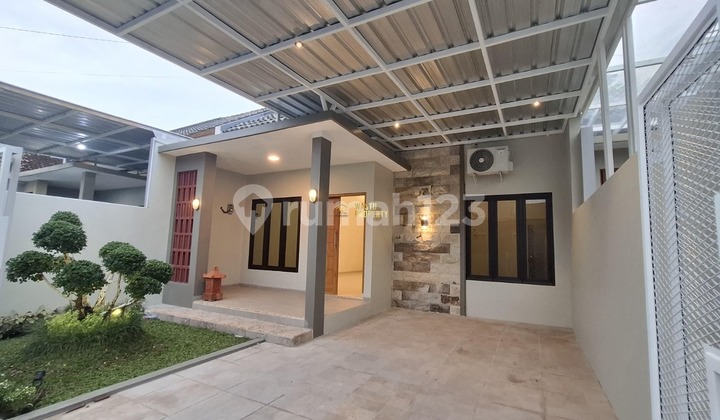 Rumah Siap Huni Tanah Luas Dekat Sekola Budi Mulia