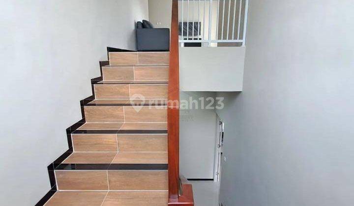 Rumah 2 Lantai Full Furnish 9 Menit Dari Kampus Uii Jakal Jogja 2