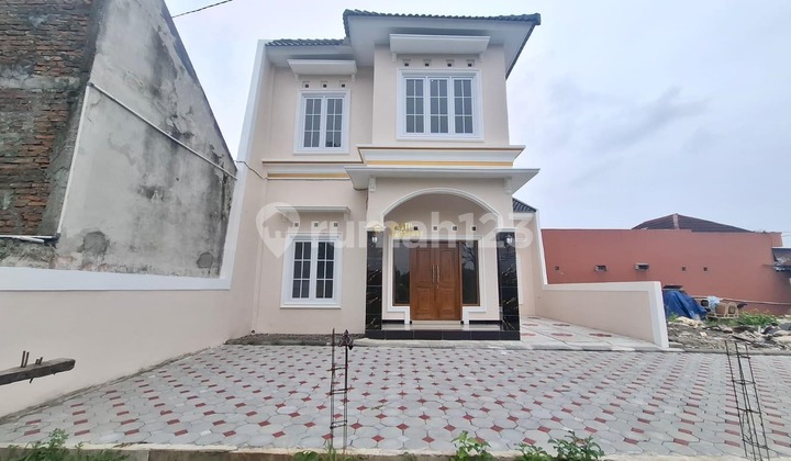 Rumah 2 Lantai, Siap Huni, 5 Menit ke Kids Fun Park Jogja