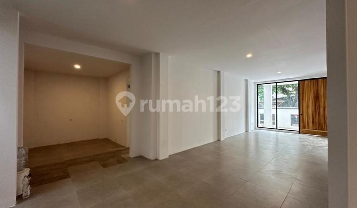 Dijual Rumah Pasar Minggu Jakarta Selatan 4+1 Bedroom Siap Huni 2