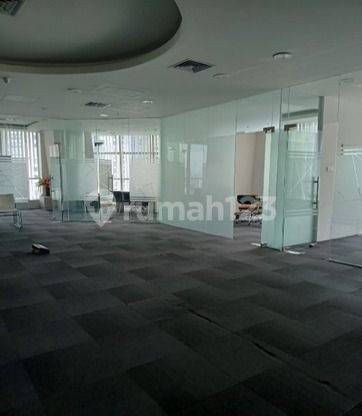 Disewakan Office Space APL Tower Jakarta Barat 2