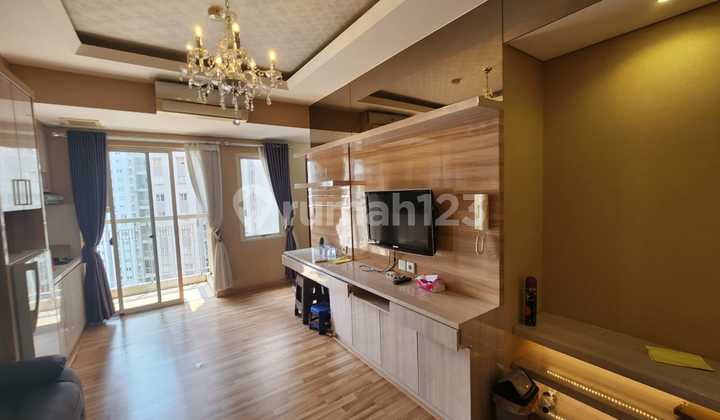 Disewakan Apartemen Royal Mediterania Garden Furnished