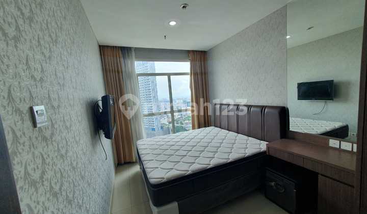 Disewakan Apartemen Central Park 2+1 Bedroom Furnished Disewakan Apartemen Central Park 2+1 Bedroom Furnished