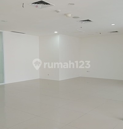 Disewakan Office Space Soho Capital Siap Huni