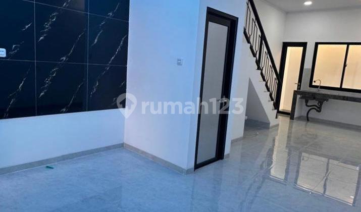Dijual Brand New Rumah Minimalist 3 Lantai Tanjung Duren 2