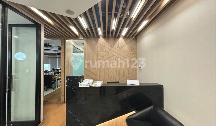 Disewakan Office Space Soho Capital Central Park Furnished