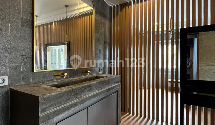 Dijual Rumah Komplek Lebak Bulus Jakarta Selatan 5+1 Bedroom 2