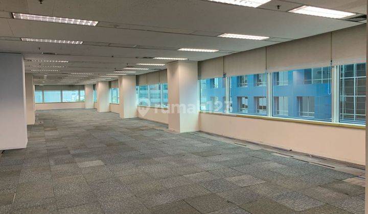 Sewa Kantor 1207 M2 Sdh Partisi di Mayapada Tower Sudirman, Hrg Nego 1