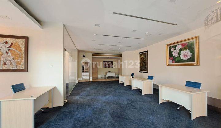 Sewa Space Utk Bank, Kantor, Retail Luas 344 M2 di Palma One Kuningan 2