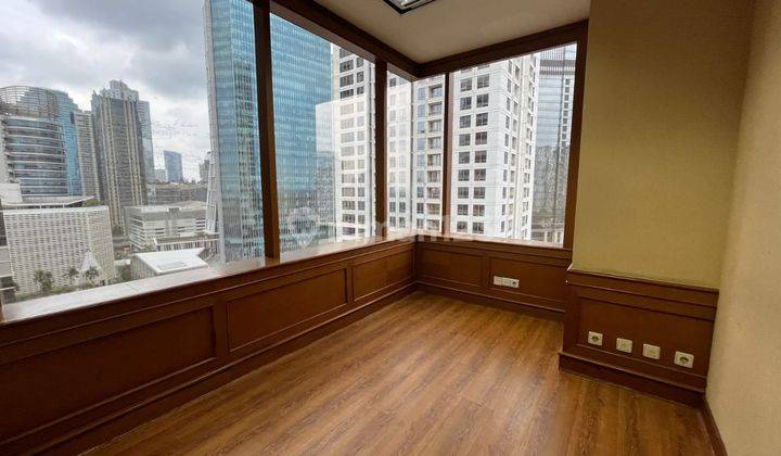 Jual Kantor Eksklusif 250 M2 di Menara Sudirman Scbd, Hrg Nego 1