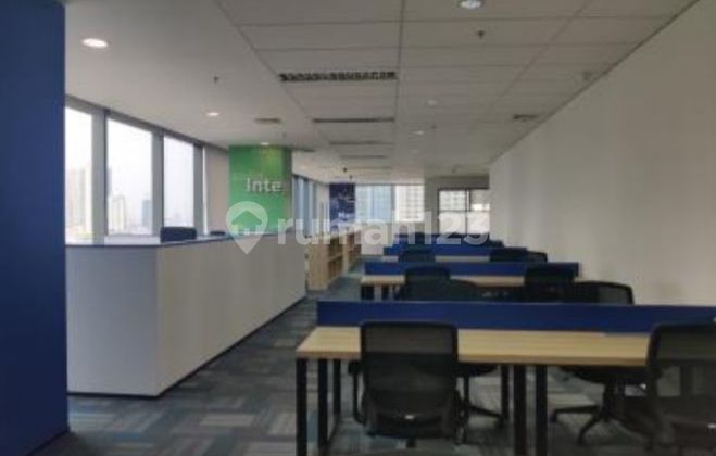 Contemporary Fully Furnished Office for Rent, 775 m2 at AIA Central Sudirman