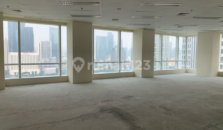 Office Lease 908 m2 Bare Condition at One Pacific Place SCBD, Prime Location