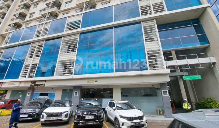 For Rent: 3-Story Shop House on Mt Haryono Main Road, Tebet