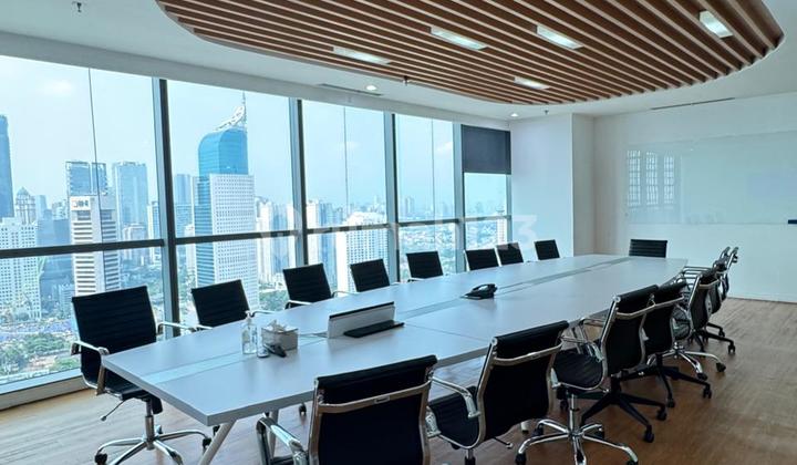 Office for Rent, Ready to Occupy 731 m2 at UOB Plaza Thamrin, Price Negotiable