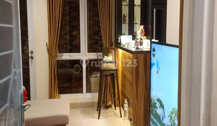 Dijual Murah Cluster Rossini Semi Furnish Cakep Symphonia Serpong 2