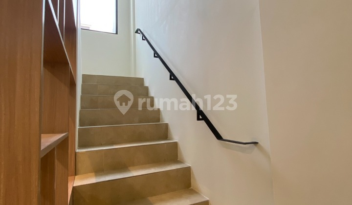 For Sale Brand New House in Vasya Tanakayu Cluster, BSD, Width 7 Meters. 2