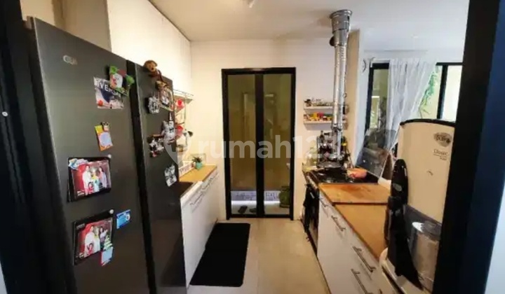 For Sale 3-Story Ready-to-Occupy House in Atlanta Cluster, Gading Serpong 2